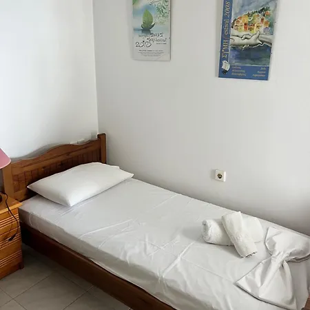 Dimosthenis Casa de Férias Simi